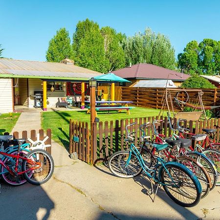 The Wanderlust Hostel Gunnison Exterior foto